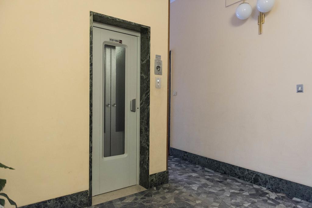 Apartament Pied A Terre Sant'Agostino Mediolan Zewnętrze zdjęcie