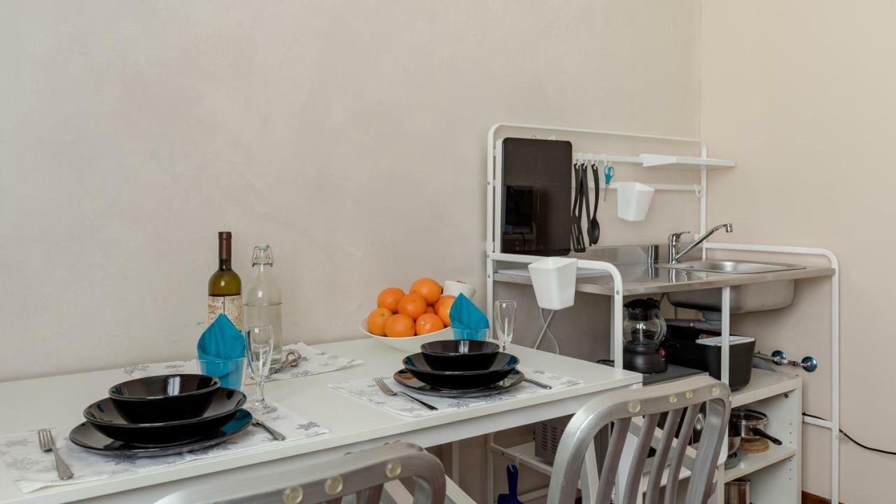 Apartament Pied A Terre Sant'Agostino Mediolan Zewnętrze zdjęcie